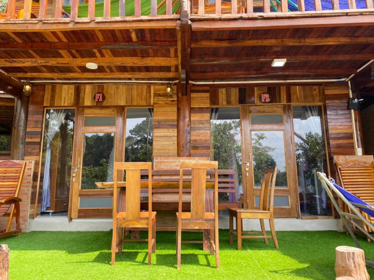 Ngoc Tien Farmer Eco Lodge Cát Tiên Eksteriør bilde