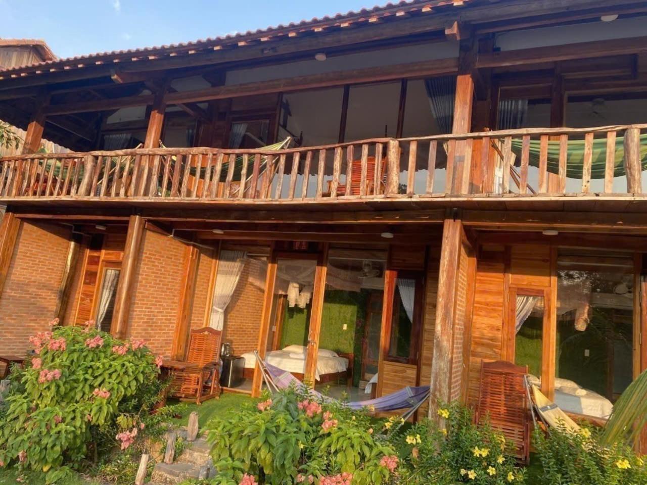 Ngoc Tien Farmer Eco Lodge Cát Tiên Rom bilde
